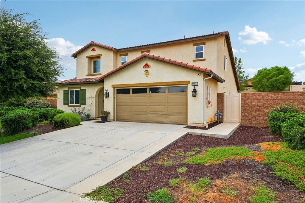 Photo of Listing #SW25198277