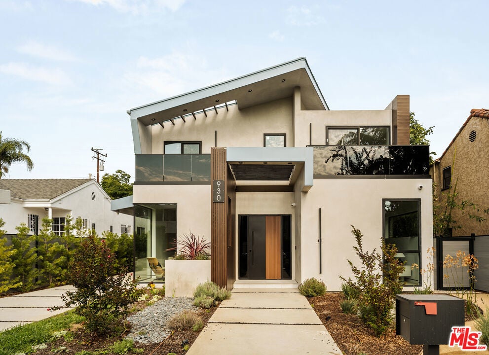 Photo of Listing #25587365