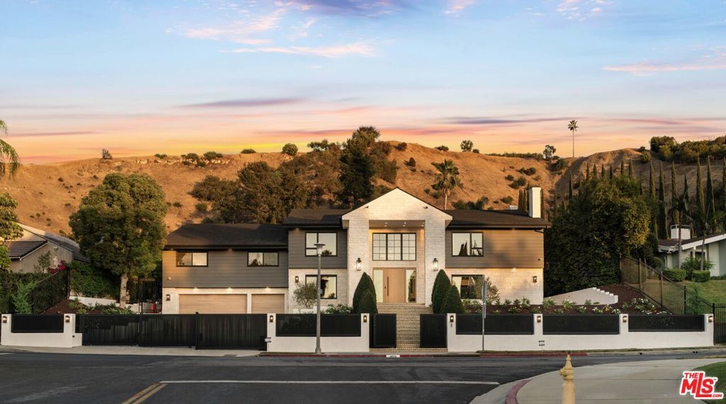 Photo of Listing #25582021