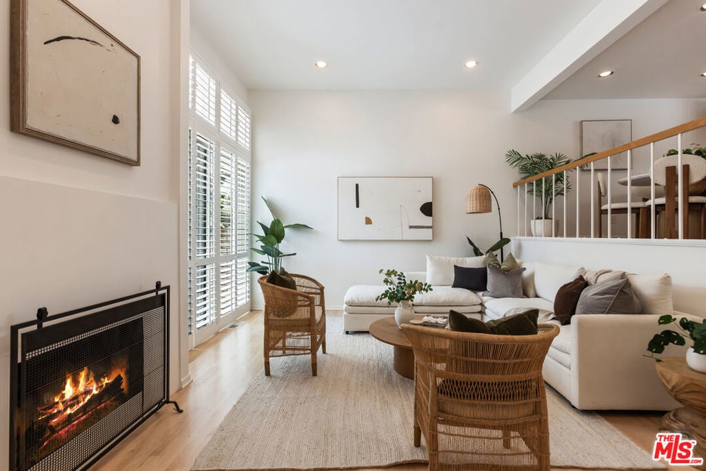 Photo of Listing #25582461