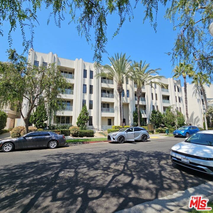 Photo of Listing #25587815