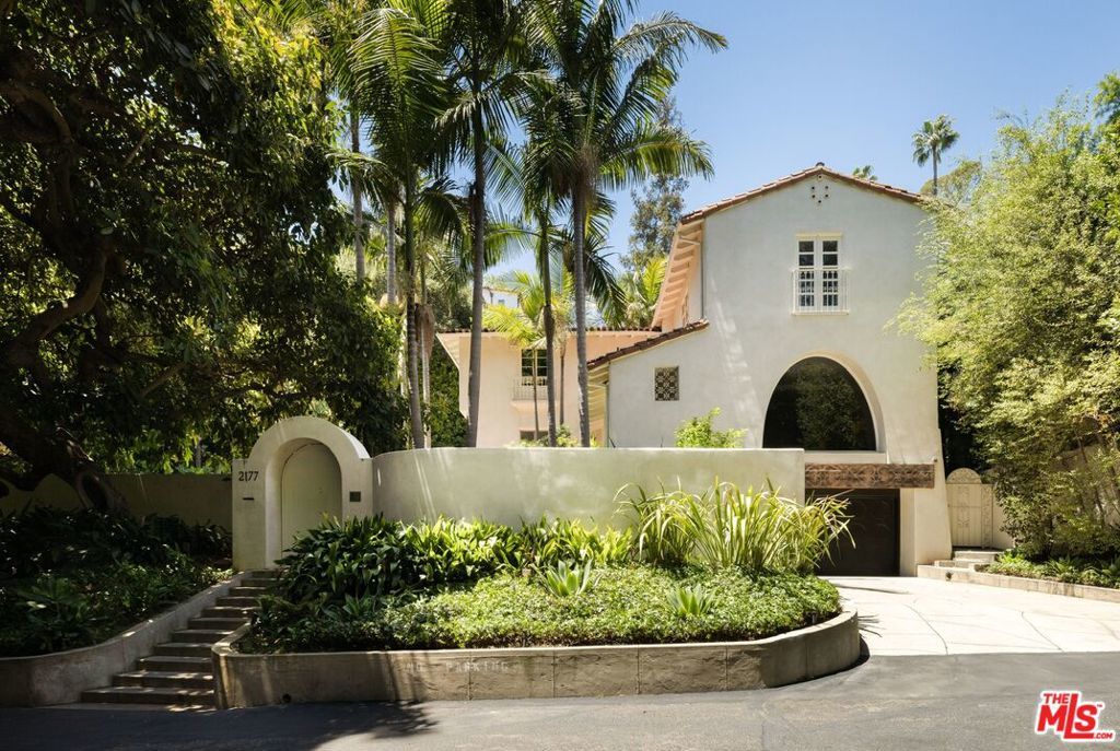 Photo of Listing #25587047