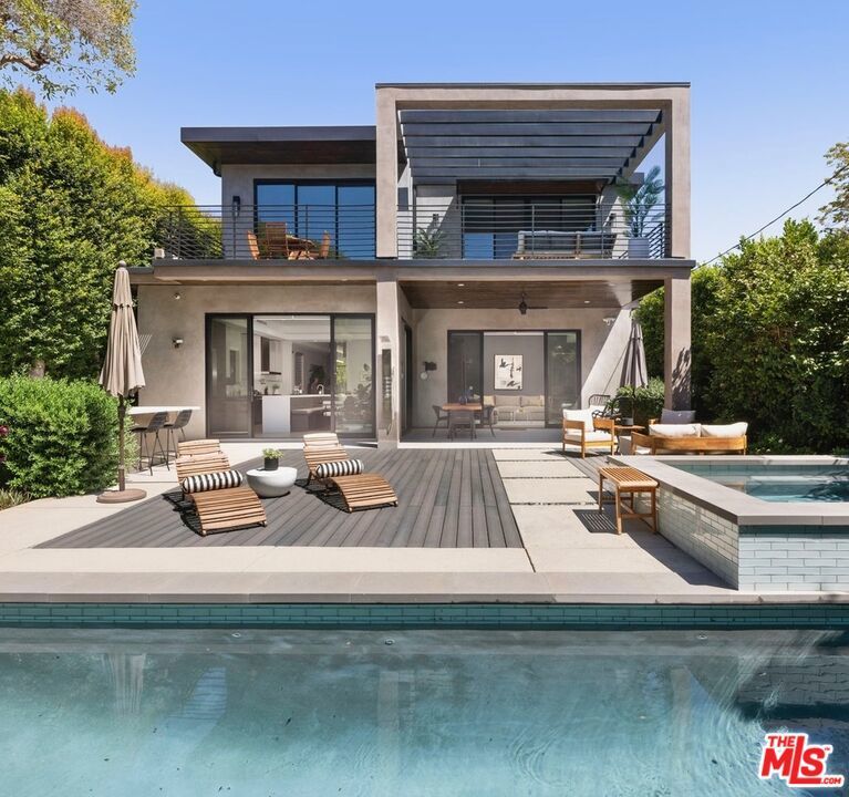 Photo of Listing #25582011