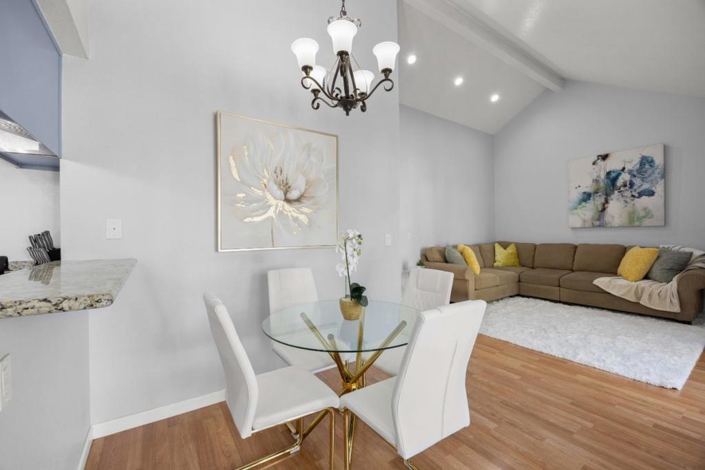 Photo of Listing #ML82020452