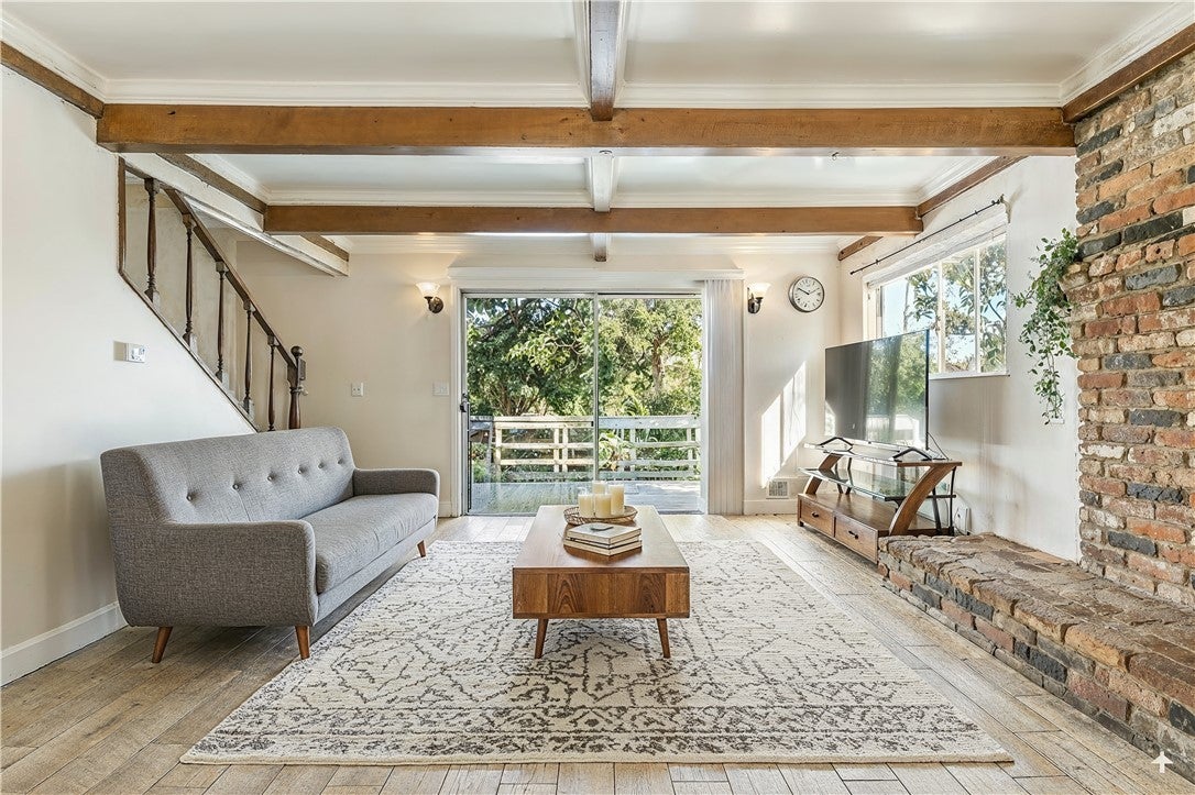 Photo of Listing #IG25199903