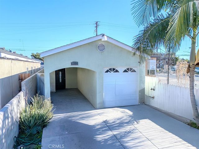 8632 S Fir Avenue, Los Angeles
