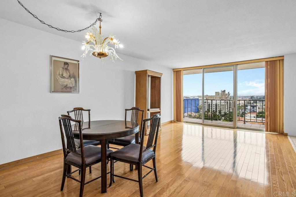 Photo of Listing #PTP2506819