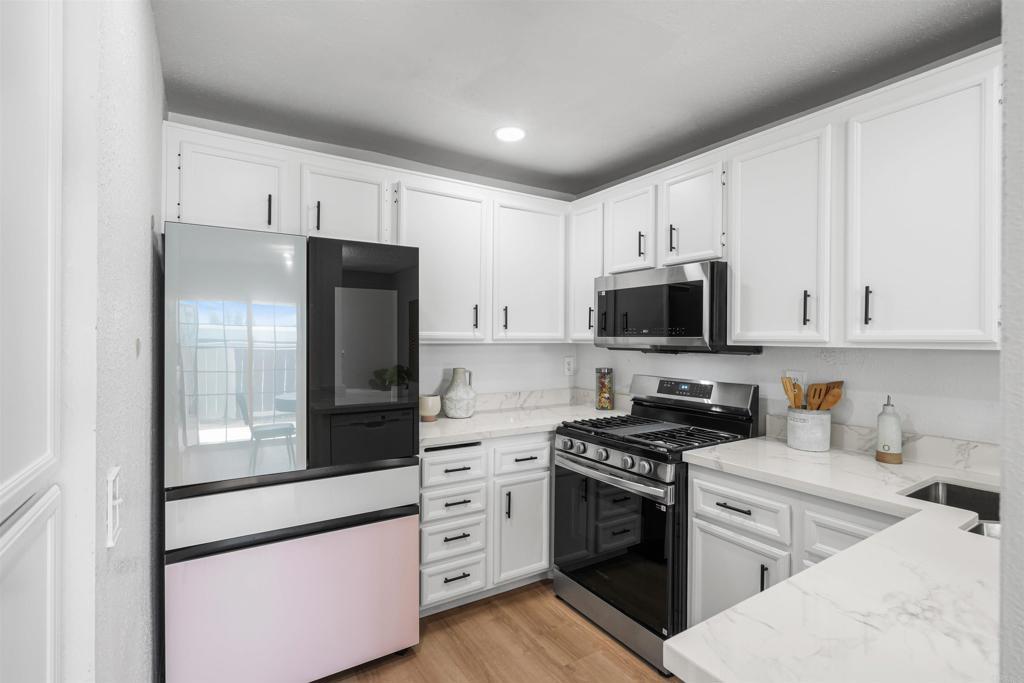 Photo of Listing #PTP2506826