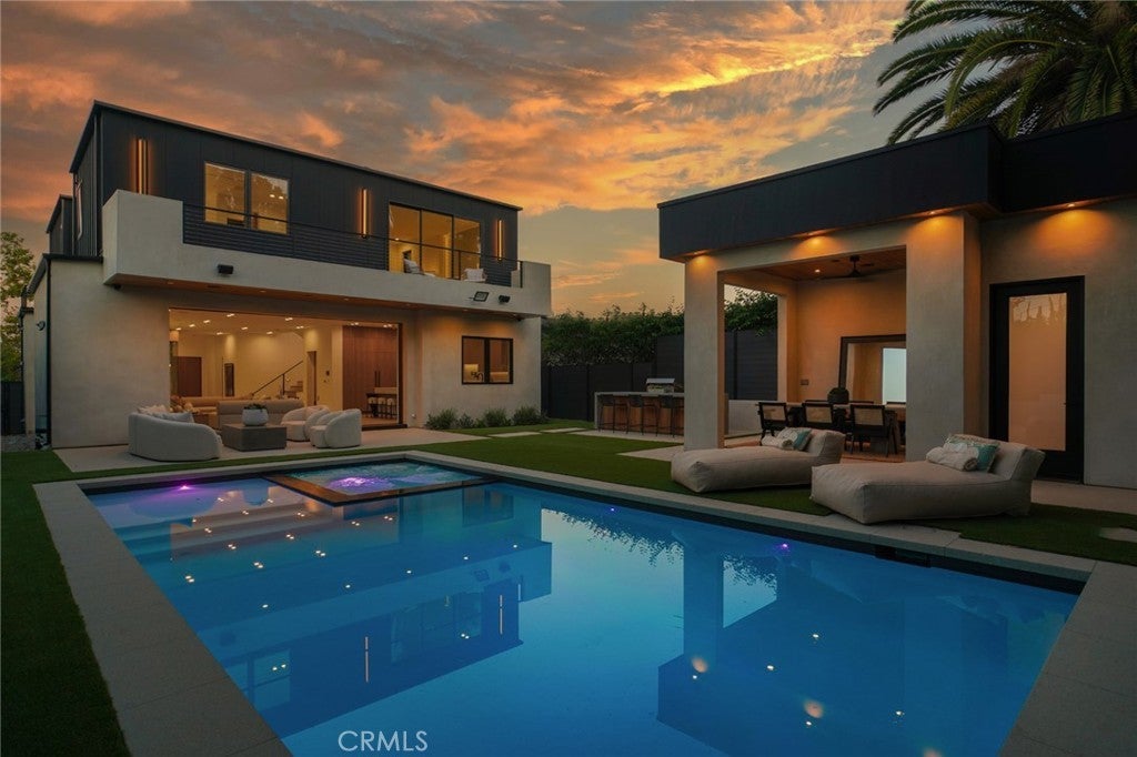 Photo of Listing #SR25194331