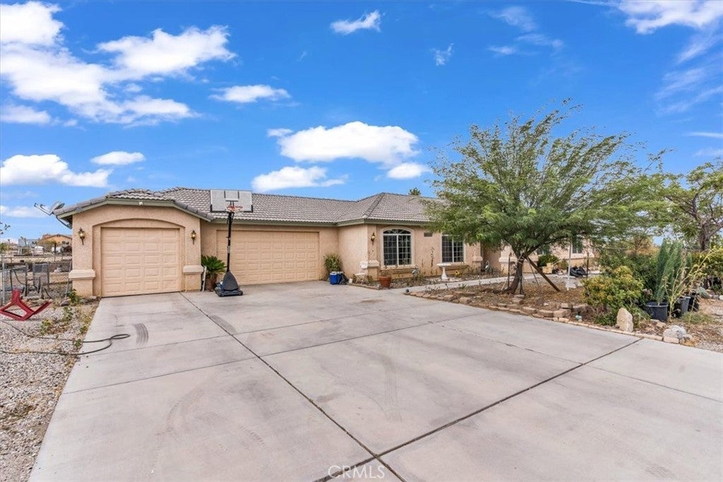 Photo of Listing #PW25192278