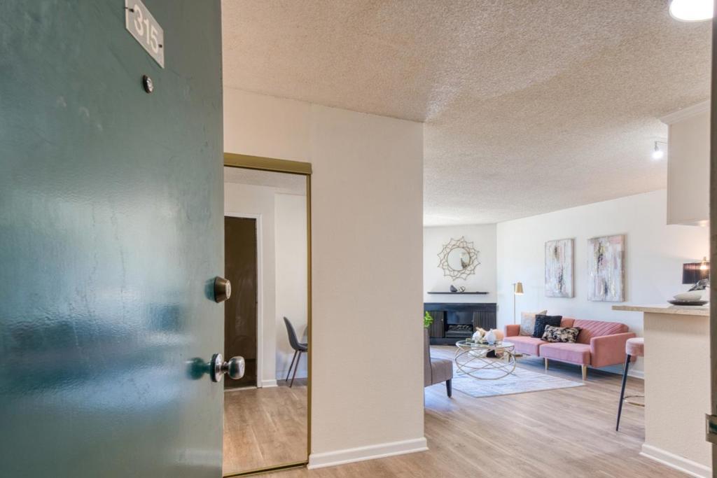 Photo of Listing #ML82020619