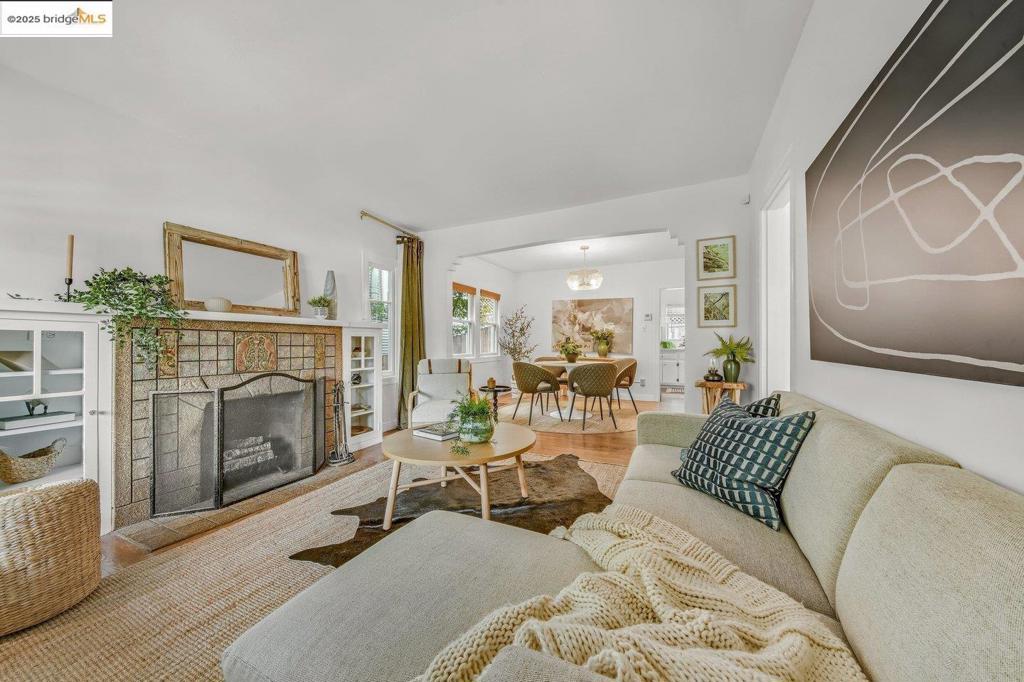 Photo of Listing #41110724