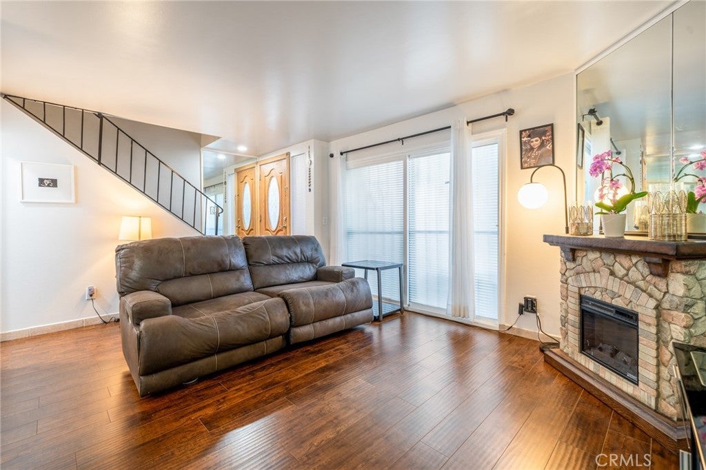 Photo of Listing #RS25201143