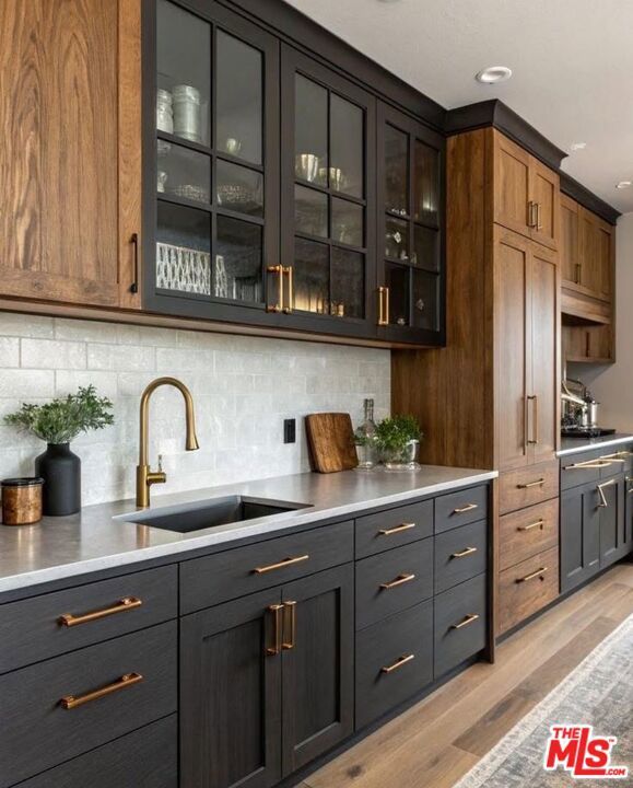 Photo of Listing #25588761