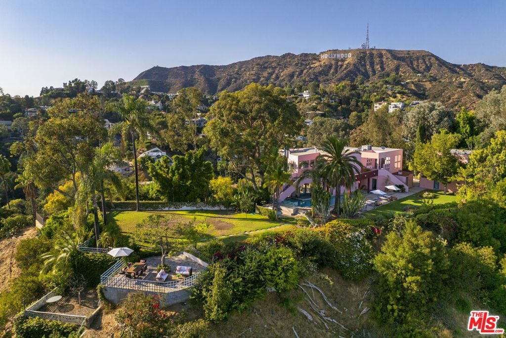 Photo of Listing #25585293