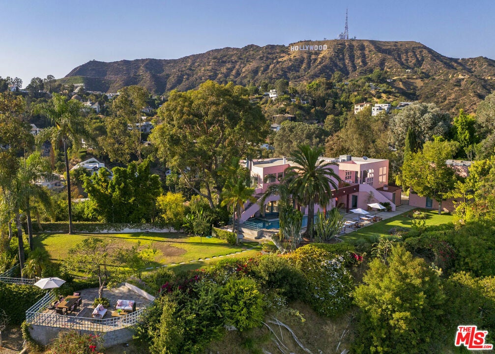 Photo of Listing #25585293