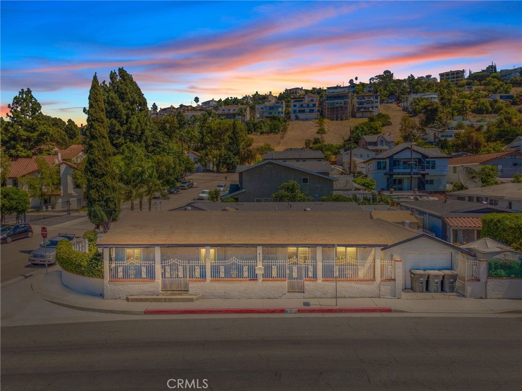 Photo of Listing #IV25202475