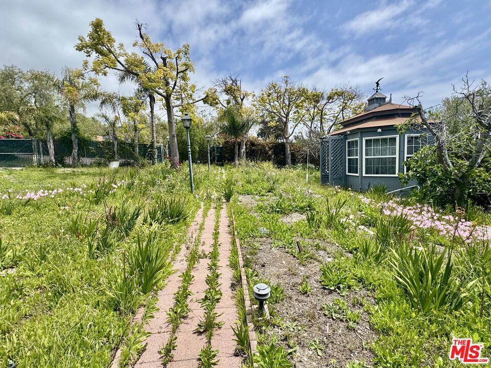 Photo of Listing #25589283