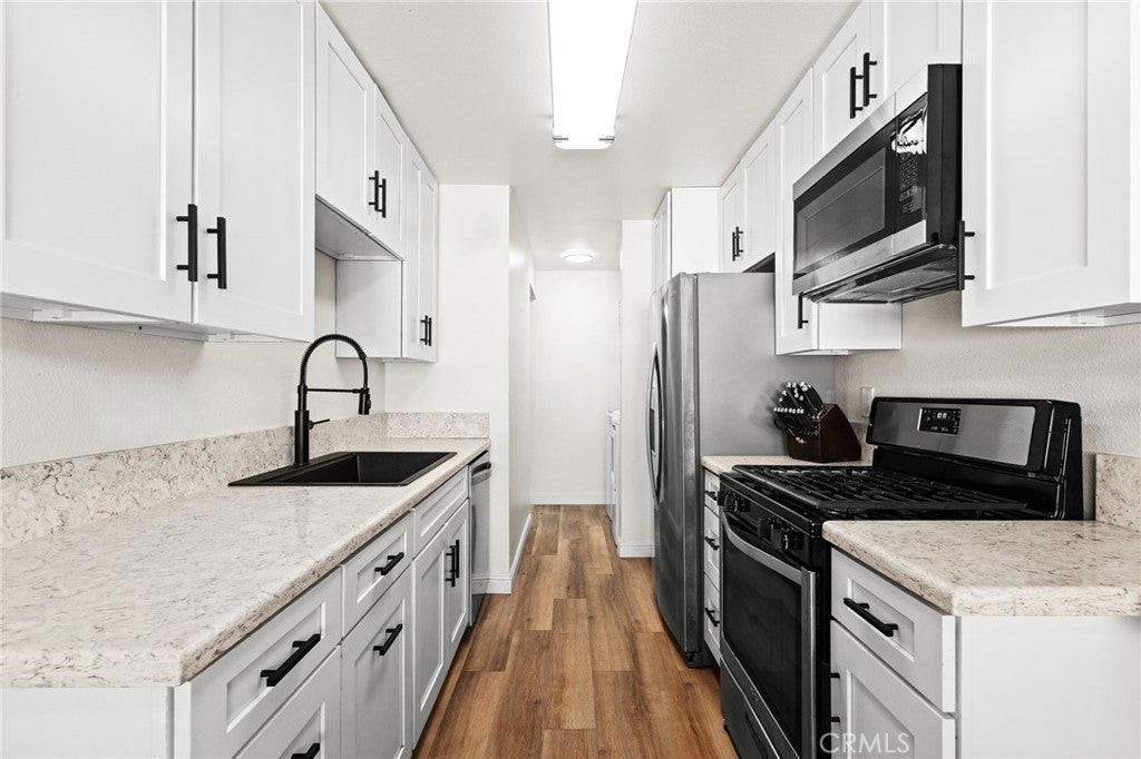 Photo of Listing #SW25203410