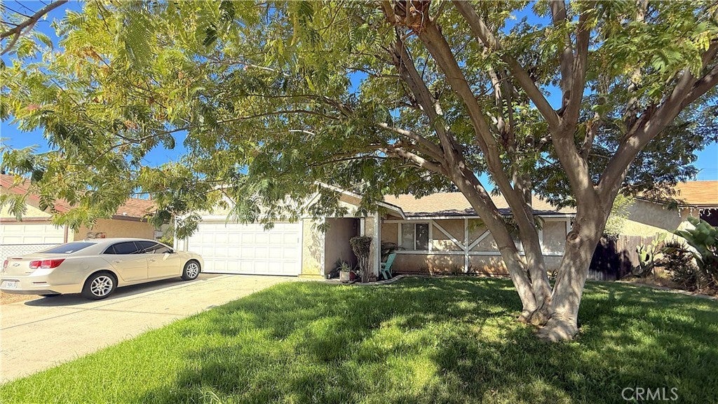 Photo of Listing #IV25200798