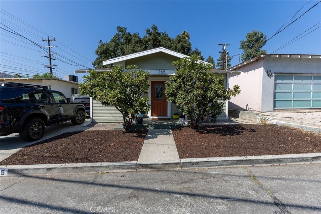 Photo of Listing #SR25204458