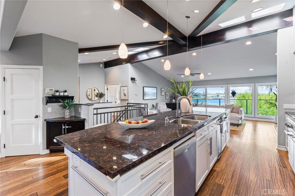 Photo of Listing #OC25203529