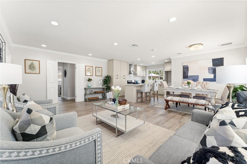 Photo of Listing #PW25201614