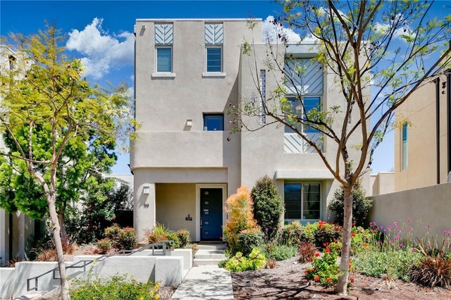 105 Catalyst, Irvine