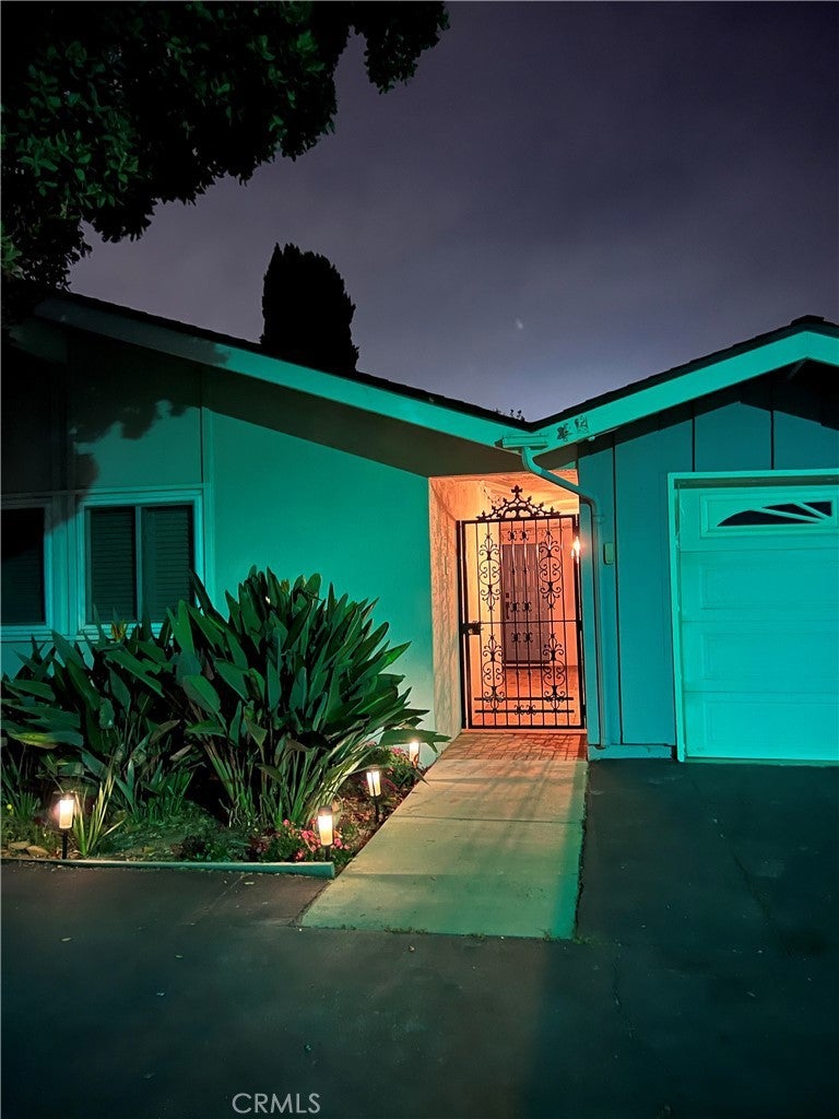 2486 Napoli Way, Costa Mesa