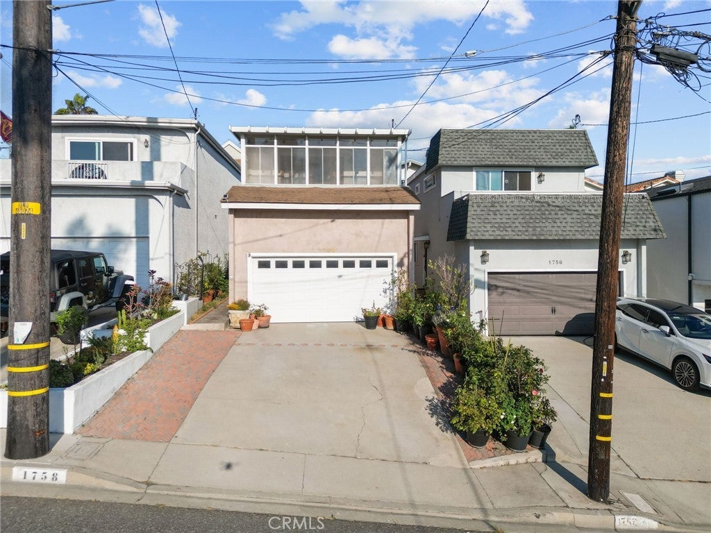 Photo of Listing #SR25214110