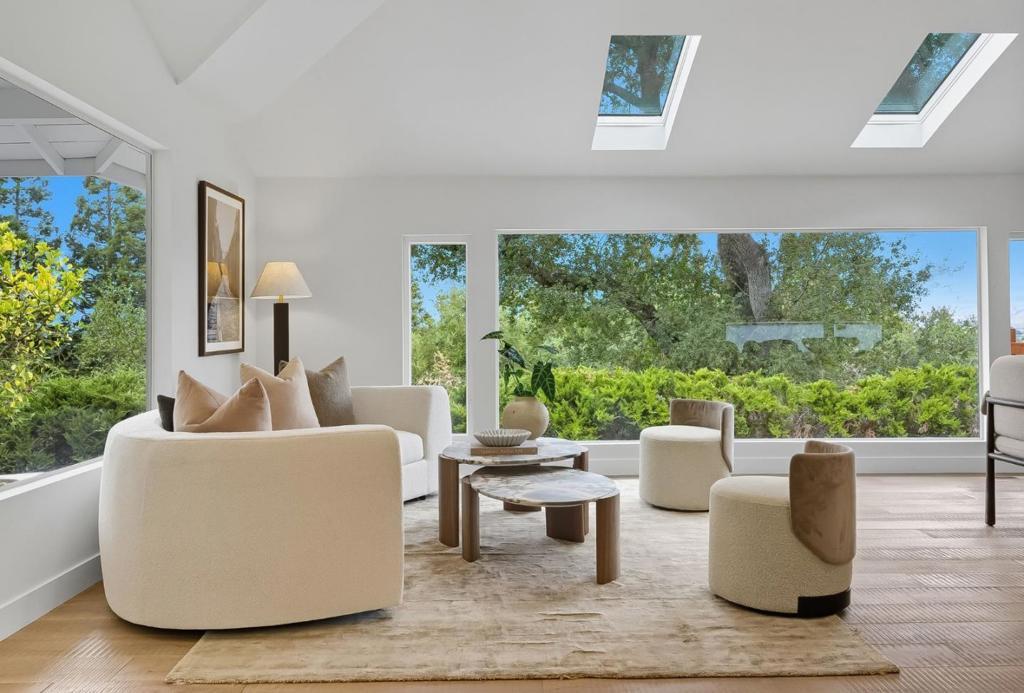 Photo of Listing #ML82021054