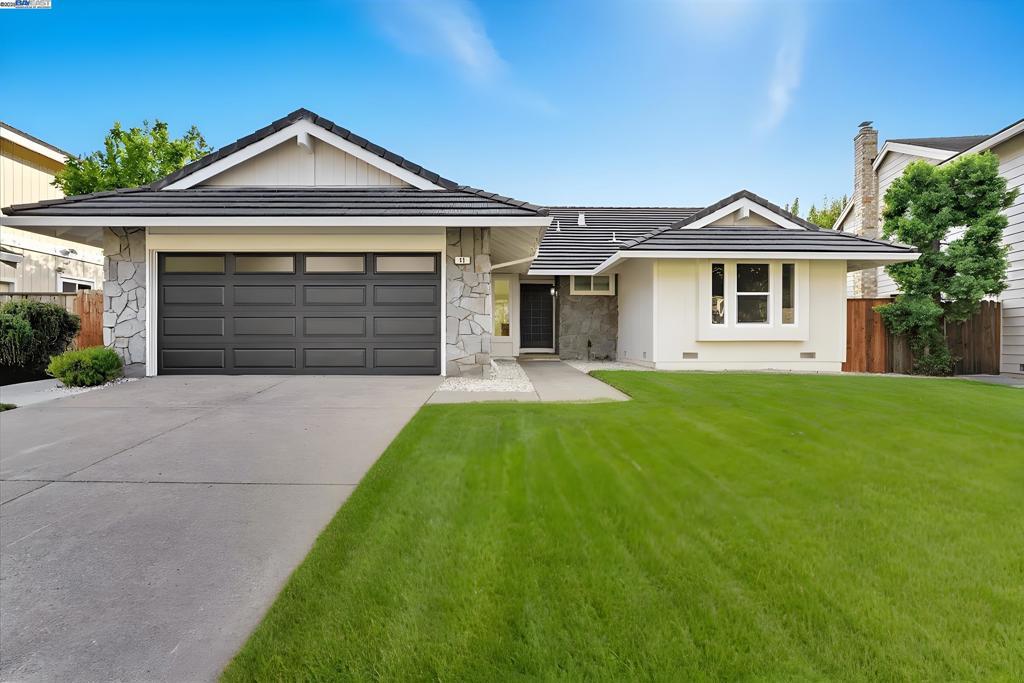 Photo of Listing #41111078