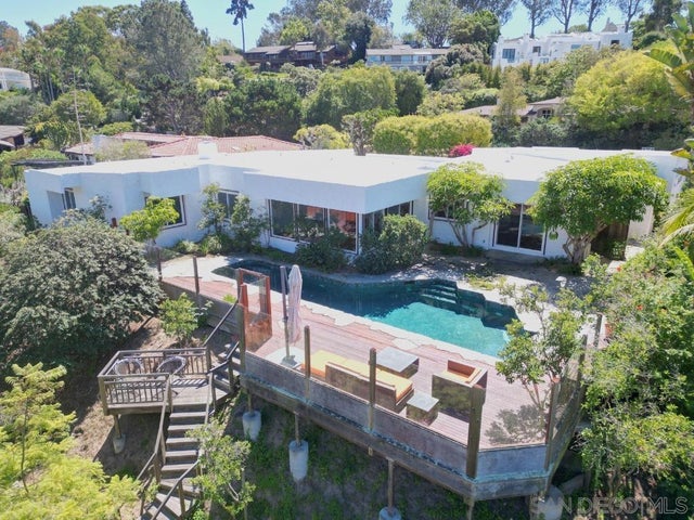 1640 El Paso Real, La Jolla.