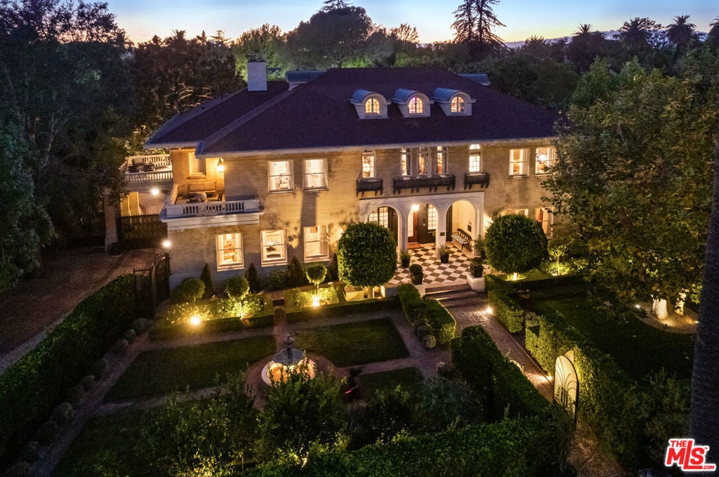 Photo of Listing #25590629