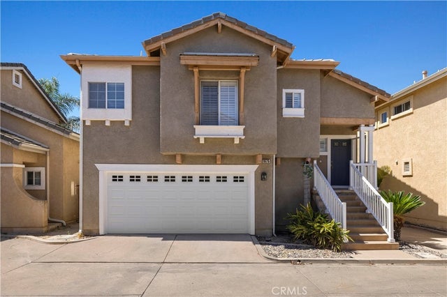 1675 Tanglebush, Simi Valley