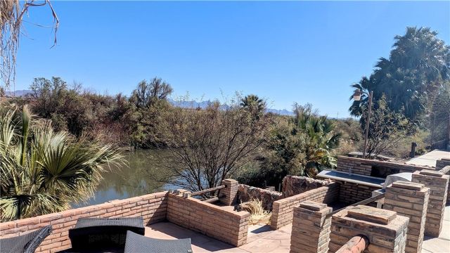 184 Clark Way, Palo Verde