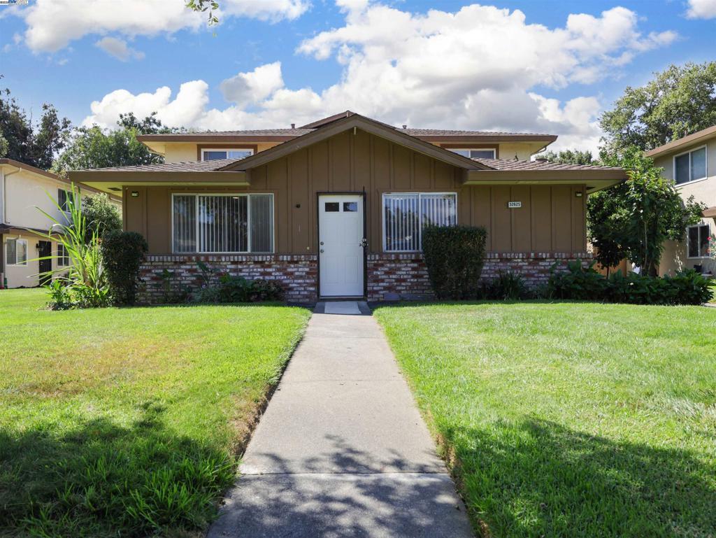 Photo of Listing #41111282