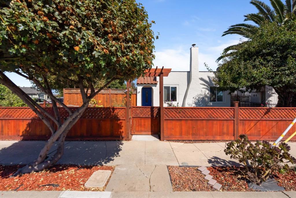 Photo of Listing #ML82021265