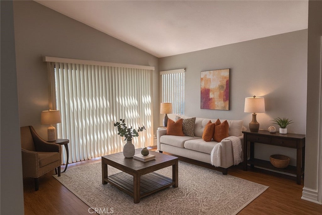 Photo of Listing #CV25208794