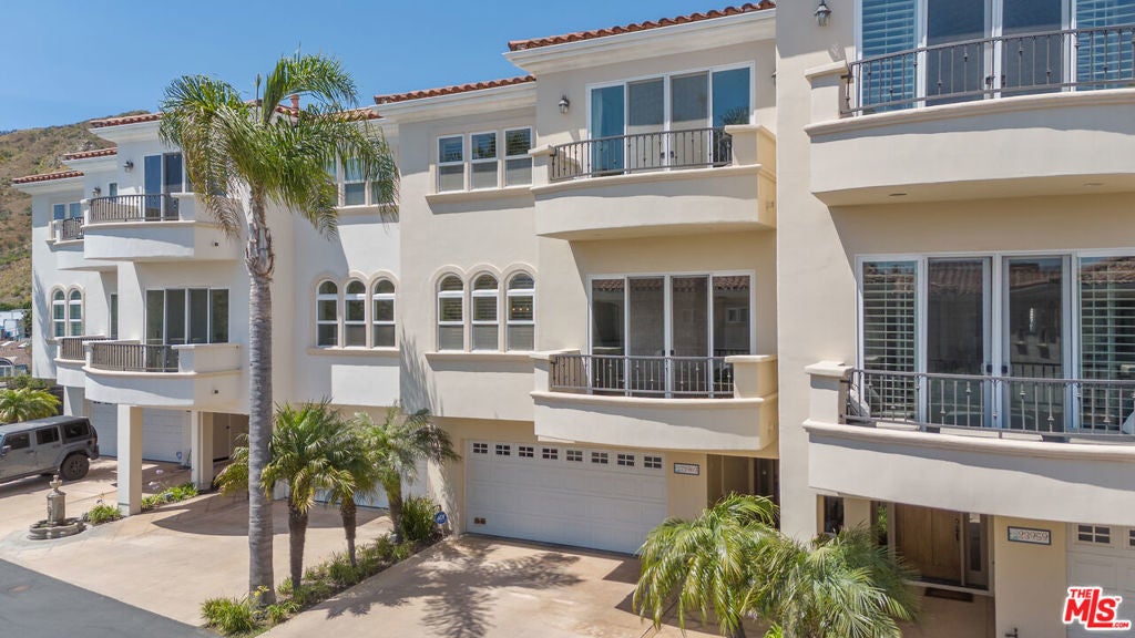 Photo of Listing #25591281