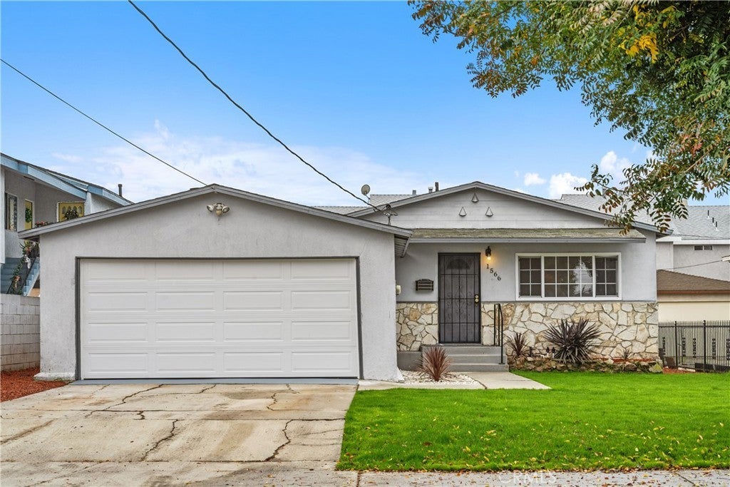 Photo of Listing #SW25209457