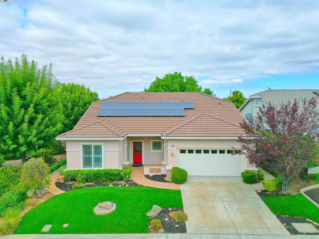 Photo of Listing #41111373