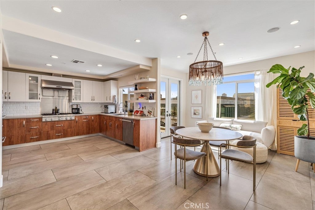 Photo of Listing #OC25215575