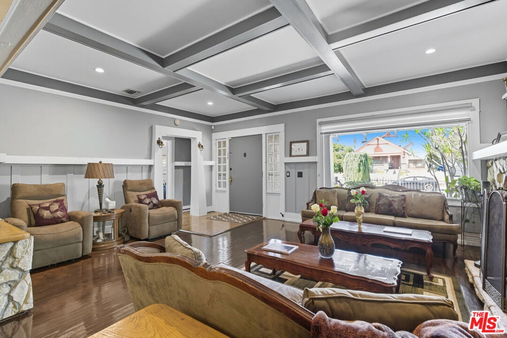 Photo of Listing #25589731