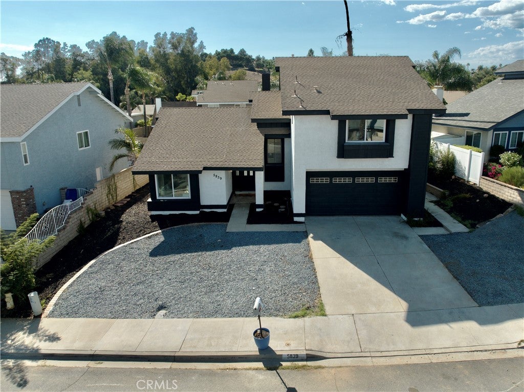 5839 Moonridge Drive, Jurupa Valley
