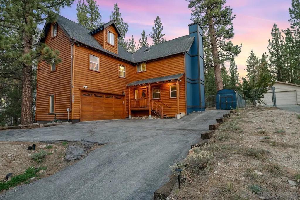 1120 Mountain Lane, Big Bear