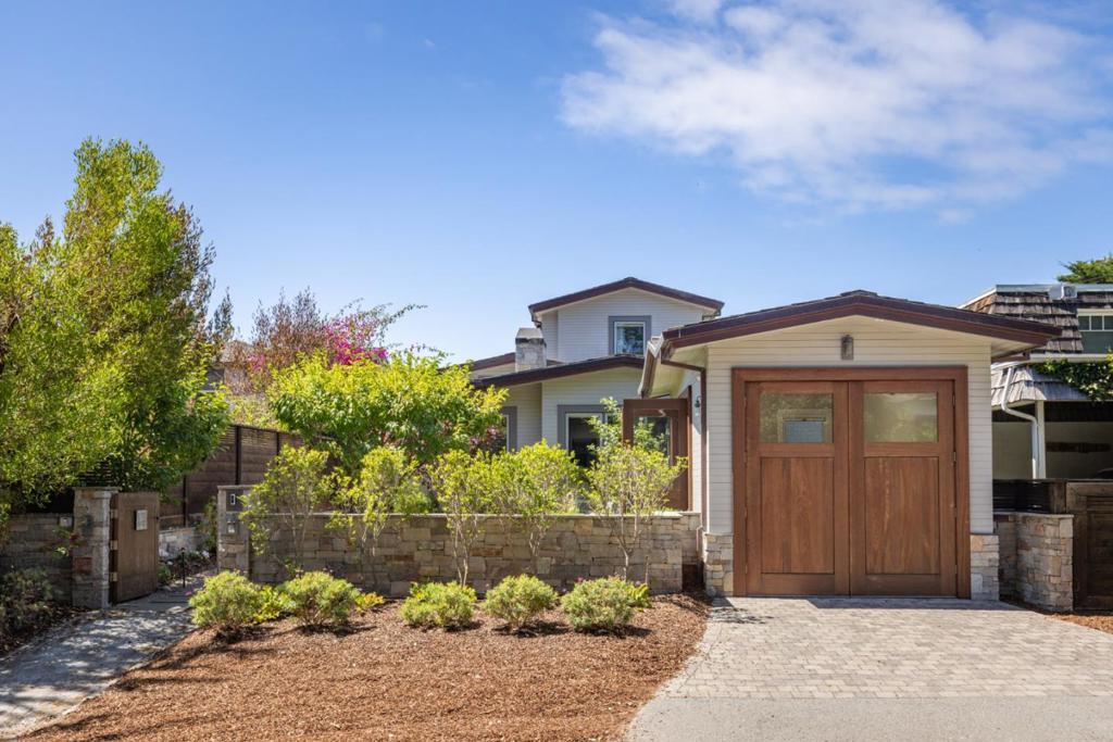 Photo of Listing #ML82021404