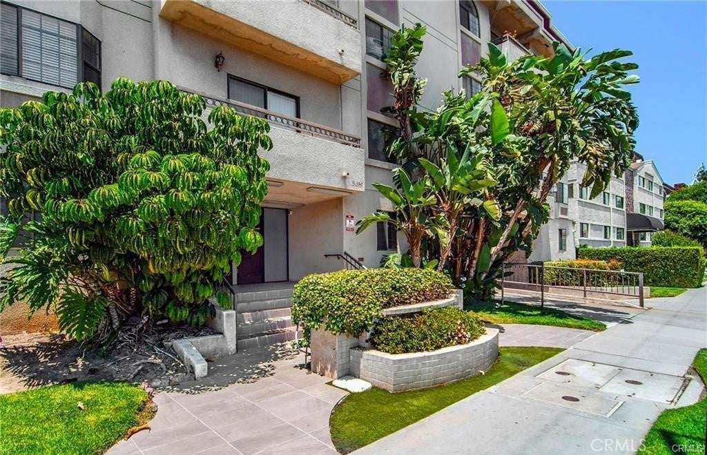 Photo of Listing #SR25216300