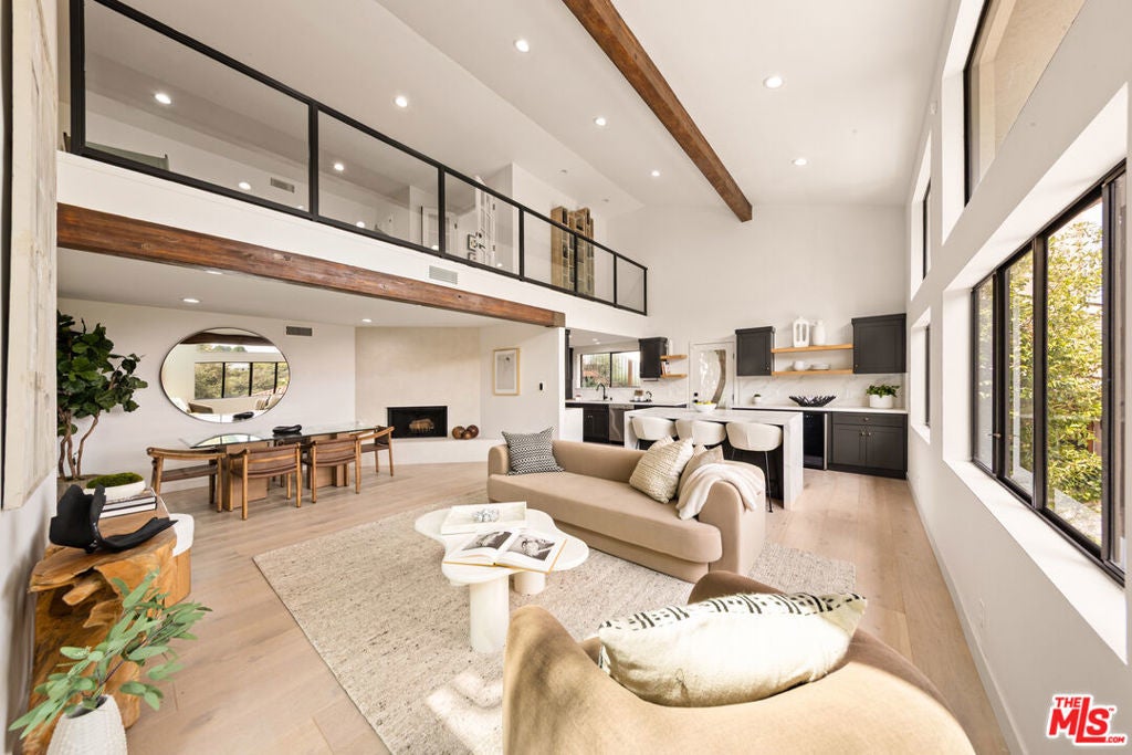 Photo of Listing #25581451