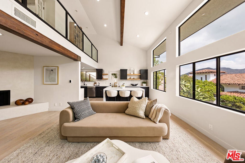 Photo of Listing #25581451